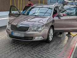 Andere farben Gebraucht 2011 Skoda Superb Kombi | 7.000 € (Fairer Preis)