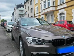 Braun Gebraucht 2012 BMW 318 Luxury Line Limousine | 10.800 € (Fairer Preis)