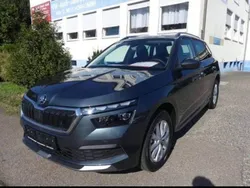 Grau Gebraucht 2021 Skoda Kamiq Style SUV | 21.000 € (Guter Preis)