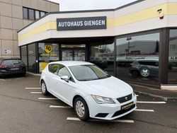 Weiß Gebraucht 2013 Seat Leon Reference Limousine | 4.590 € (Superpreis)