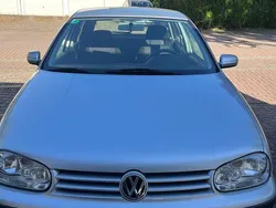 Silber Gebraucht 2001 VW Golf IV Edition Limousine | 3.100 € (Teuer)