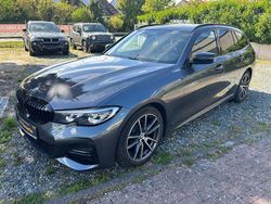 Grau Gebraucht 2020 BMW 320 M Sport Kombi | 21.990 € (Guter Preis)