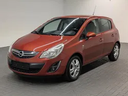 Orange (henna rot p2 / curry red Gebraucht 2013 Opel Corsa Active Kleinwagen | 7.480 € (Teuer)