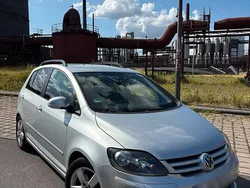 Silber Gebraucht 2008 VW Golf Plus Cross Van / Kleinbus | 3.999 € (Guter Preis)