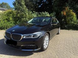 Schwarz Gebraucht 2019 BMW 740 iPerformance Limousine | 45.000 € (Etwas zu teuer)