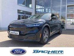 Schwarz Gebraucht 2022 Ford Mustang Mach-E SUV | 38.900 € (Teuer)