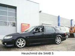 Schwarz metallic Gebraucht 2003 Saab 9-5 Limousine | 28.900 €