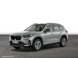 Grau Gebraucht 2024 BMW X1 SUV | 39.829 € (Guter Preis)