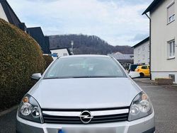 Silber Gebraucht 2005 Opel Astra Kleinwagen | 3.950 €
