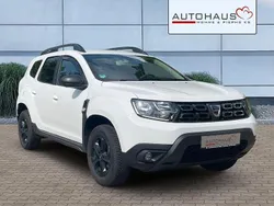 Weiß Gebraucht 2018 Dacia Duster Comfort SUV | 11.890 € (Fairer Preis)