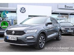 Grau metallic Gebraucht 2021 VW T-Roc Active SUV | 28.370 € (Teuer)