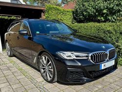 Schwarz Gebraucht 2022 BMW 540 M Sport Kombi | 48.999 € (Fairer Preis)