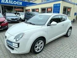 Weiß Gebraucht 2015 Alfa Romeo MiTo Turismo Kleinwagen | 6.290 € (Fairer Preis)