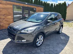 Grau Gebraucht 2015 Ford Kuga Titanium SUV | 12.700 € (Guter Preis)