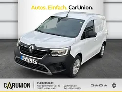 Mineralweiß Gebraucht 2024 Renault Kangoo Van / Kleinbus | 25.490 € (Fairer Preis)