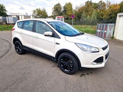 Weiß Gebraucht 2016 Ford Kuga Trend SUV | 8.300 € (Superpreis)