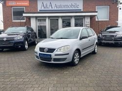 Silber Gebraucht 2005 VW Polo Trendline Limousine | 1.980 € (Fairer Preis)
