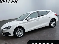 Weiß Neu 2025 Seat Leon Limousine | 32.990 € (Fairer Preis)