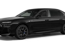 Schwarz Gebraucht 2024 BMW M760e Comfort Edition Limousine | 139.641 € (Superpreis)