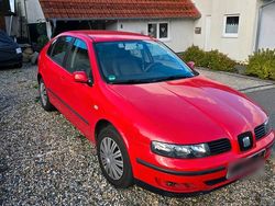 Rot Gebraucht 2002 Seat Leon Kleinwagen | 500 €