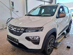 Weiß Gebraucht 2023 Dacia Spring Extreme Kleinwagen | 12.999 € (Guter Preis)