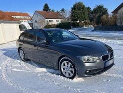 Grau Gebraucht 2015 BMW 318 Advantage Kombi | 8.490 € (Guter Preis)