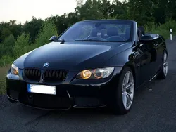 Schwarz Gebraucht 2007 BMW 330 Cabriolet Performance Cabrio | 12.800 €
