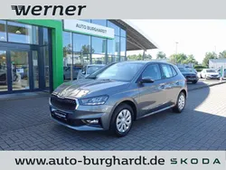 Grau Gebraucht 2025 Skoda Fabia Selection Limousine | 20.490 € (Fairer Preis)