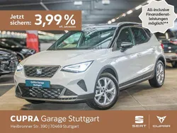Glacial weiß metallic/midnight Gebraucht 2025 Seat Arona Sport SUV | 23.930 € (Fairer Preis)