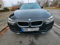 Schwarz Gebraucht 2016 BMW 320 Advantage Kombi | 9.500 € (Fairer Preis)