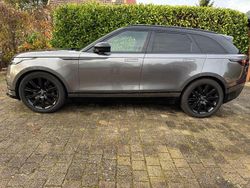 Grau Gebraucht 2019 Land Rover Range Rover Velar R-Dynamic SUV | 27.990 €