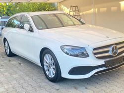 Weiß Gebraucht 2018 Mercedes E220 Kombi | 29.699 € (Fairer Preis)