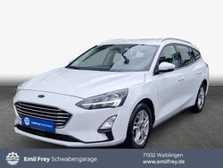 Frozen white Gebraucht 2021 Ford Focus Kombi | 18.660 € (Fairer Preis)