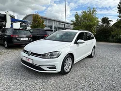 Pure white Gebraucht 2019 VW Golf VII Comfortline Kombi | 13.499 € (Guter Preis)