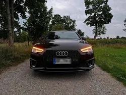 Schwarz Gebraucht 2019 Audi A4 S-Line Kombi | 25.500 € (Superpreis)