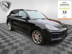 Schwarz Gebraucht 2021 Porsche Cayenne GTS SUV | 69.999 €