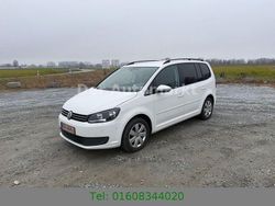 Weiß Gebraucht 2013 VW Touran Comfortline Van / Kleinbus | 10.995 € (Fairer Preis)