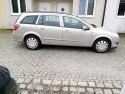 Grau Gebraucht 2007 Opel Astra Kombi | 850 € (Guter Preis)