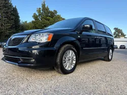 Schwarz Gebraucht 2012 Lancia Voyager Gold Van / Kleinbus | 7.950 € (Fairer Preis)