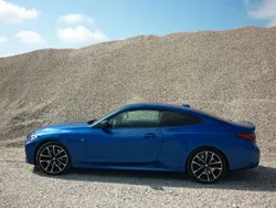 Blau Gebraucht 2023 BMW 420 M Sport Coupé | 37.990 € (Superpreis)