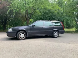 Schwarz Gebraucht 1998 Volvo V70 Kombi | 1.990 € (Superpreis)