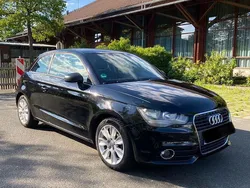 Schwarz Gebraucht 2011 Audi A1 Ambition Kleinwagen | 6.190 € (Etwas zu teuer)