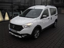 Weiß Gebraucht 2016 Dacia Dokker Stepway Van / Kleinbus | 7.980 € (Superpreis)