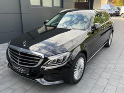 Schwarz Gebraucht 2017 Mercedes C180 Exclusive Kombi | 19.900 € (Fairer Preis)