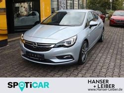 Silber Gebraucht 2015 Opel Astra Innovation Limousine | 11.990 € (Guter Preis)
