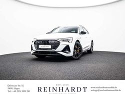 Gletscherweiß metallic Gebraucht 2022 Audi e-tron Sportback Black Edition SUV | 41.380 € (Guter Preis)