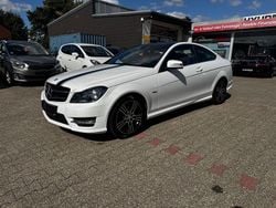 Weiß Gebraucht 2014 Mercedes C180 AMG Coupé | 12.990 € (Superpreis)
