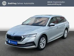 Silber Gebraucht 2023 Skoda Octavia Style Kombi | 27.490 € (Fairer Preis)
