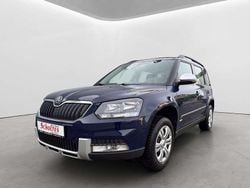 Pazifikblau Gebraucht 2016 Skoda Yeti Active SUV | 10.890 € (Fairer Preis)