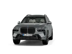 Gebraucht 2025 BMW X7 Comfort Edition SUV | 110.900 €